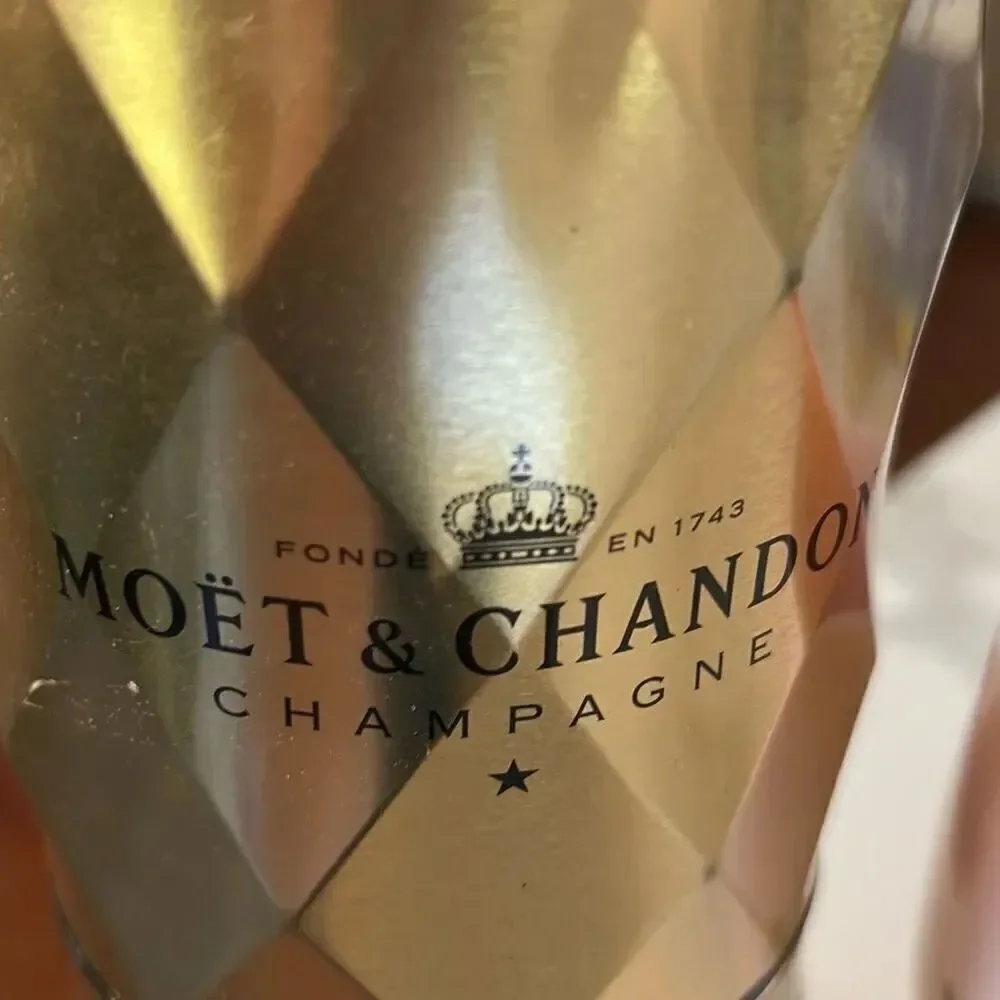 Moët & Chandon gold large tin and pink plastic glass